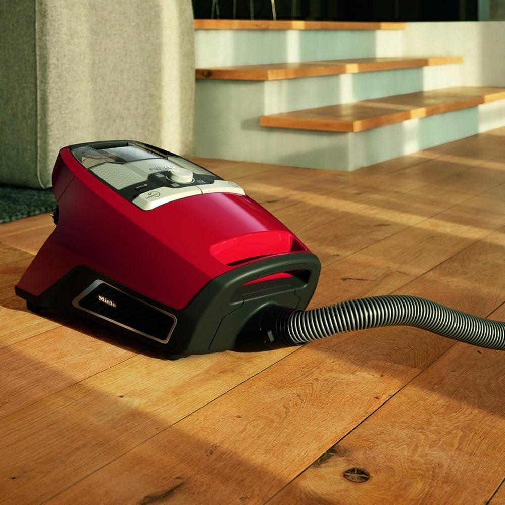 Пылесос SKRR3 Blizzard CX1 Red PowerLine манговый красный