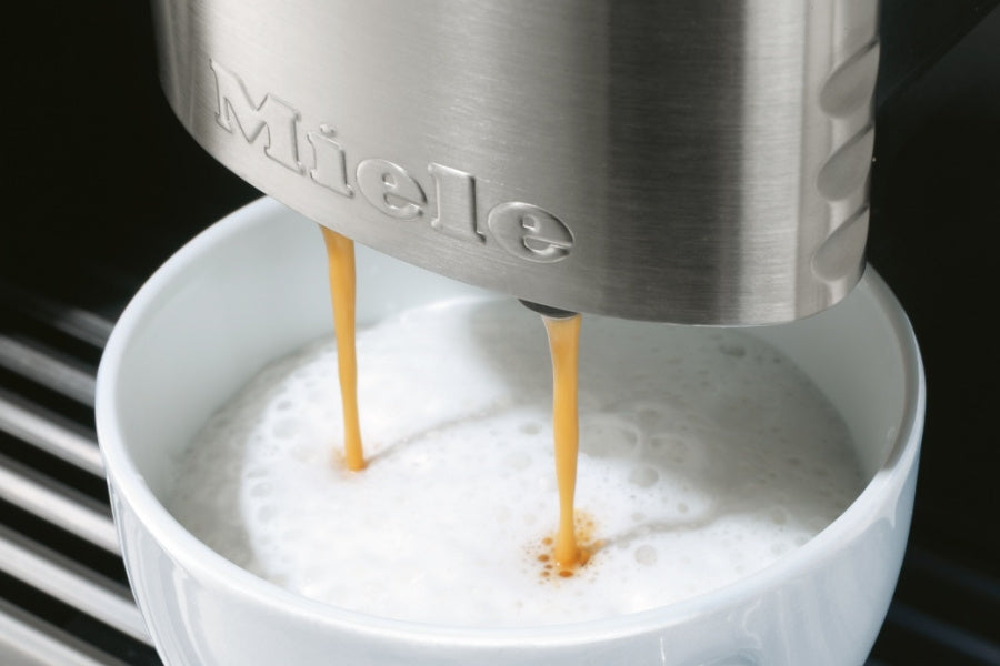 Кофемашина зерновая Miele CVA7845 графитовый серый