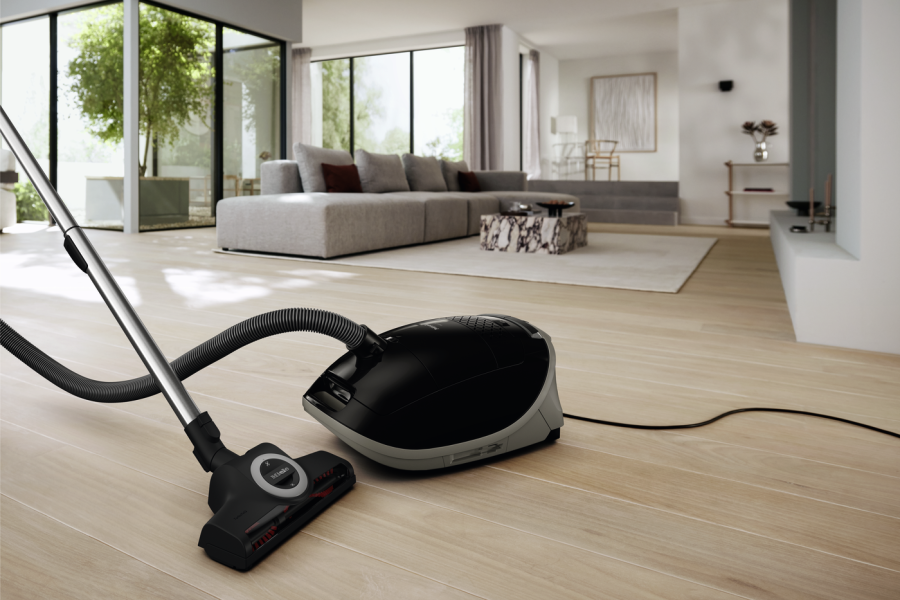 Пылесос Miele SVZF0 GuardM1 Cat&Dog чёрный обсидиан